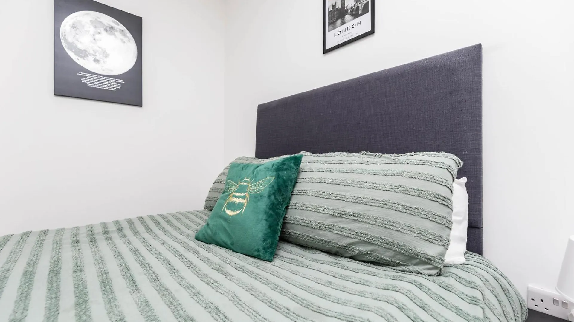 2 Bedroom City Centre House With Ensuite Next To Music Arena Leeds  0*, Leeds (West Yorkshire) United Kingdom